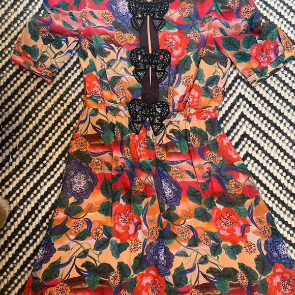 SALONI -  Jamie Short Dress With Bows In Dianthus Print - Picture 2 of 3